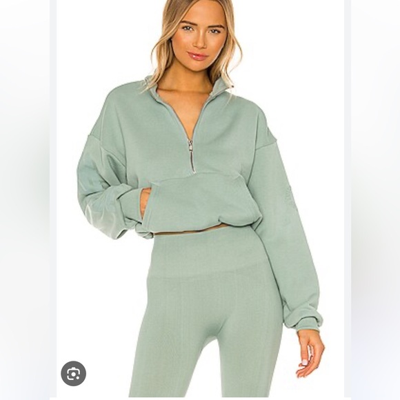 Set Active Set - Picture 2 of 7